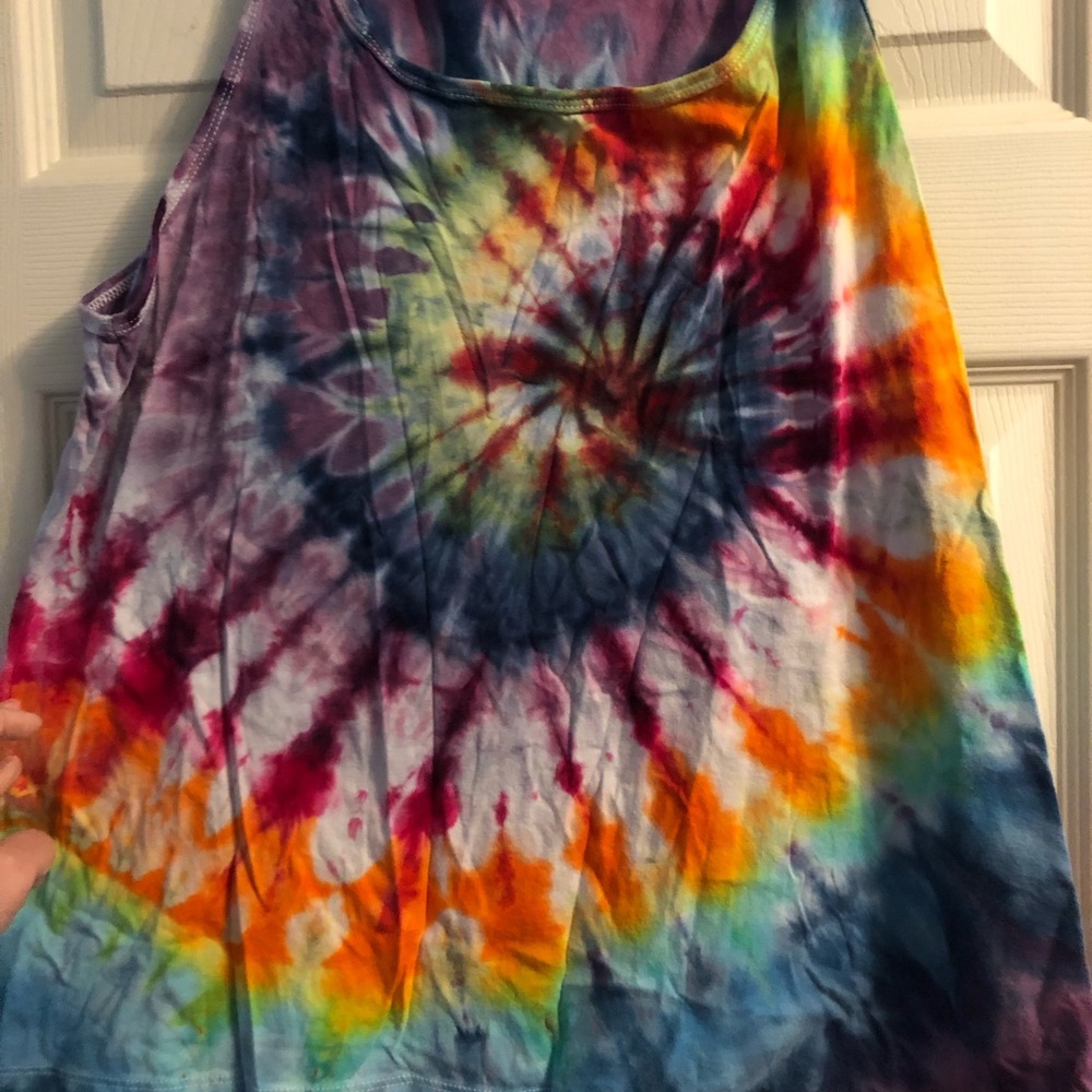 The dye tank top. Size XL
